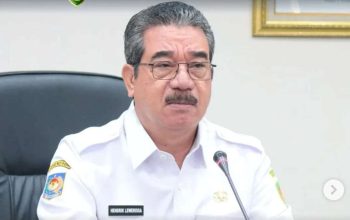 Gubernur Maluku Lepas Ekspor Perdana 45 Ton Damar dan Pala ke India dan Cina